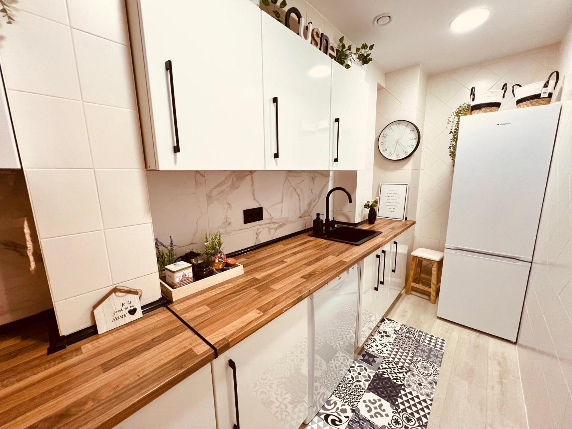 El Capricho De Claudia_ Apartamentos Burgos Catedral Eksteriør bilde